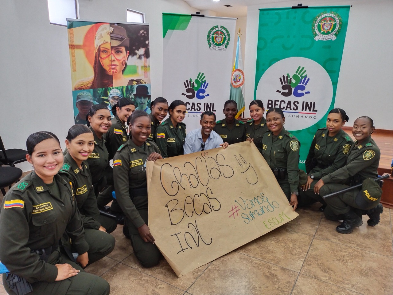 Con gran éxito se realizó el primer encuentro de becados del programa Vamos_Sumando de la Embajada de los Estados Unidos en Colombia: Foro Embajadores 2022