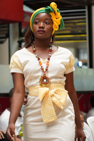 Se realizó el II Desfile de Trajes Típicos y Moda Afro en Buenaventura 