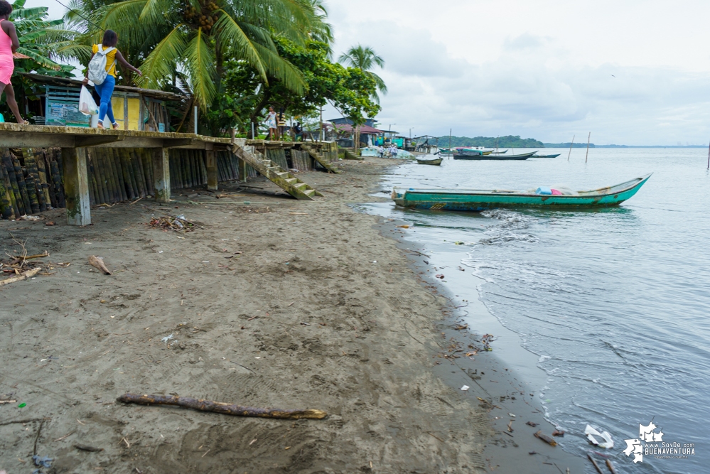 La Asociación de Gestores Ambientales del Pacífico realizó jornada de limpieza de playas en La Bocana en el sector de Changai