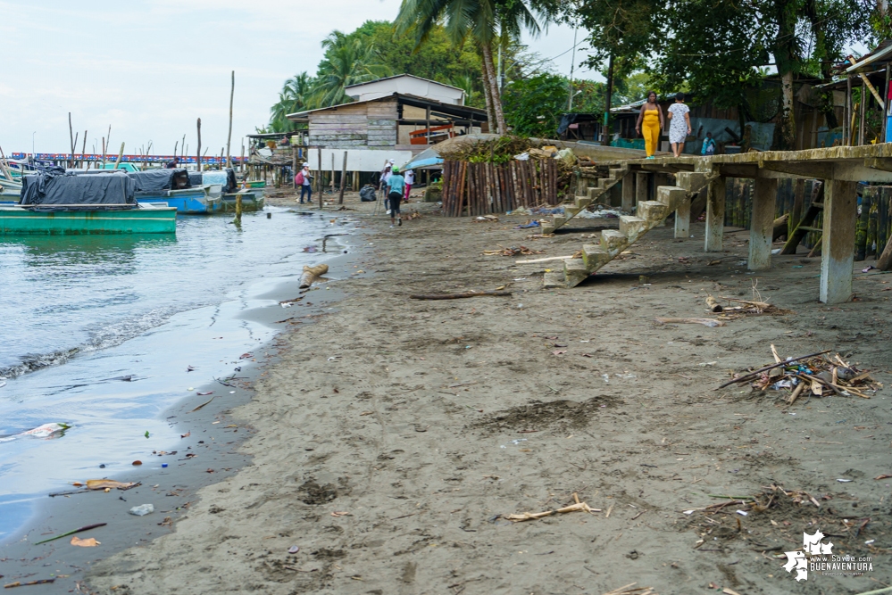 La Asociación de Gestores Ambientales del Pacífico realizó jornada de limpieza de playas en La Bocana en el sector de Changai