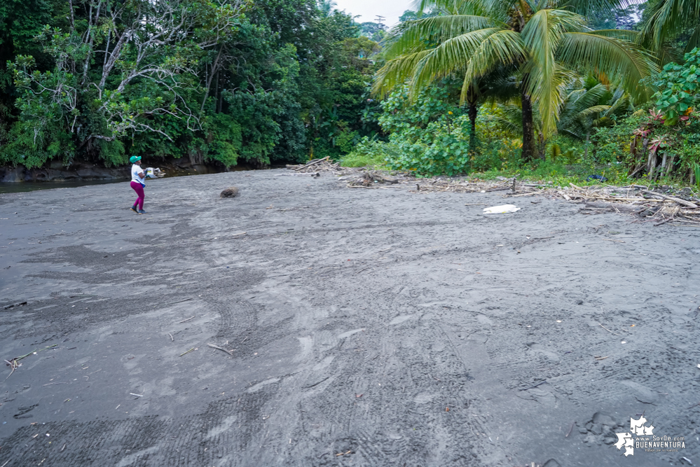 Con la participación de organizaciones de Cali y Buenaventura, Asogesampa y Cempre realizaron jornada de limpieza de playas en el sector de Vista Hermosa en La Bocana