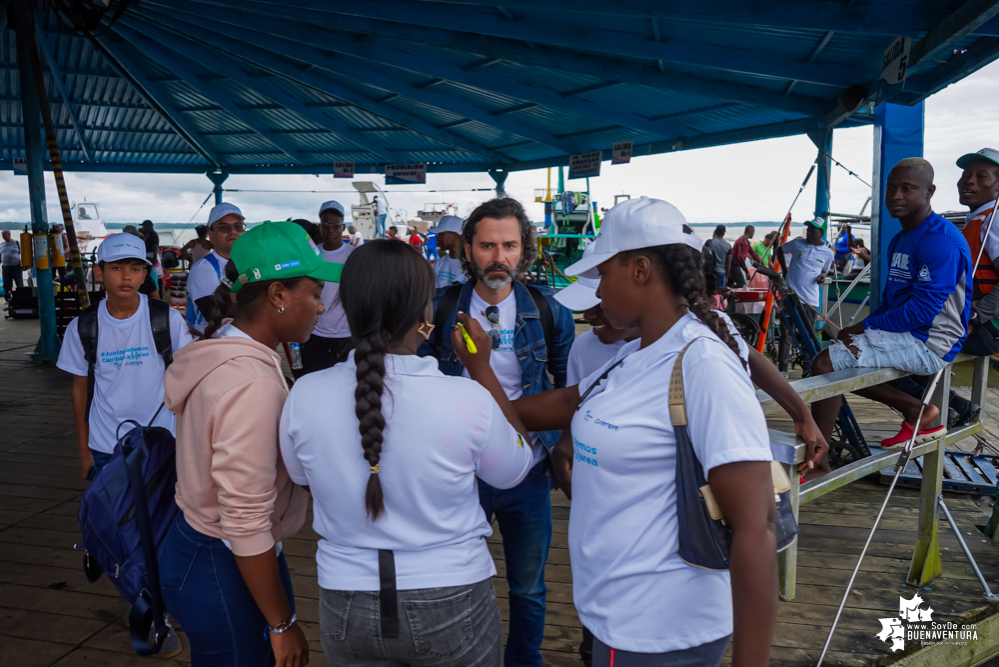 Con la participación de organizaciones de Cali y Buenaventura, Asogesampa y Cempre realizaron jornada de limpieza de playas en el sector de Vista Hermosa en La Bocana