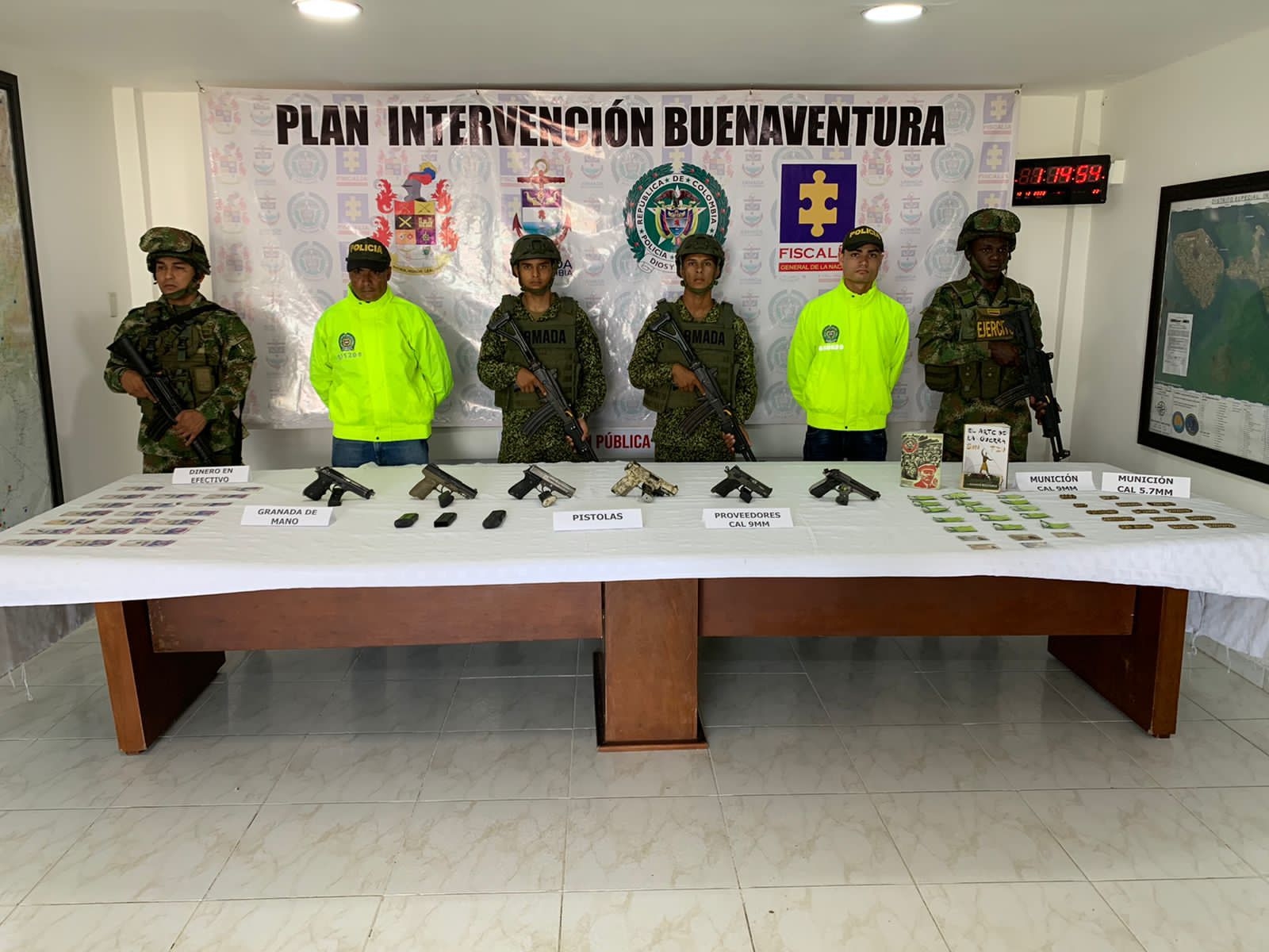 La Fuerza Pública capturó a 8 presuntos integrantes de las disidencias de las Farc en zona rural de Buenaventura
