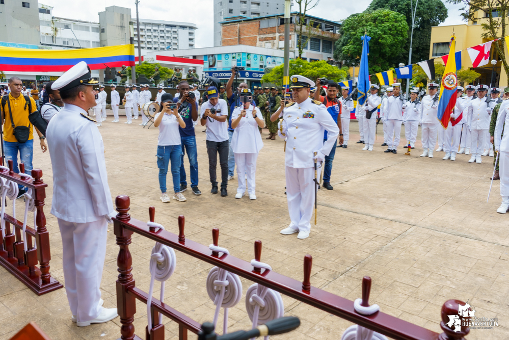 Se realizó la ceremonia de relevo del Comandante de la Brigada de Infantería de Marina No. 2 en Buenaventura