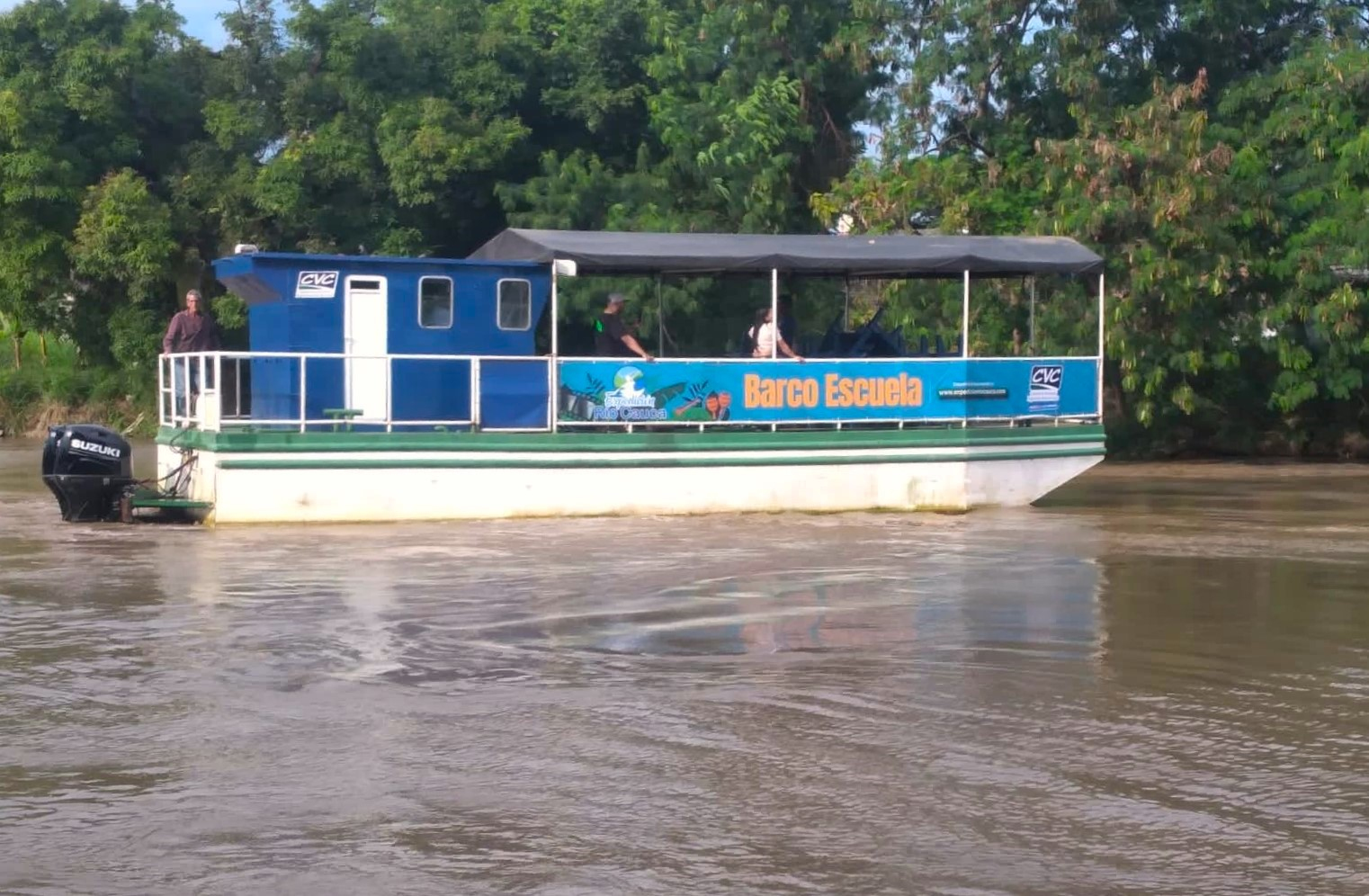 Desde el jueves 26 de enero de 2023, el Barco Escuela de la CVC navegará de nuevo por el río Cauca