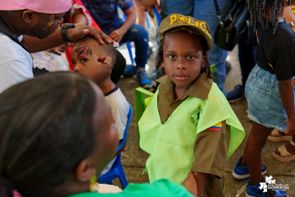 La Administración Distrital de Buenaventura celebró el Día los Niños y Niñas a través del despacho de la Gestora Social, Edith Obando