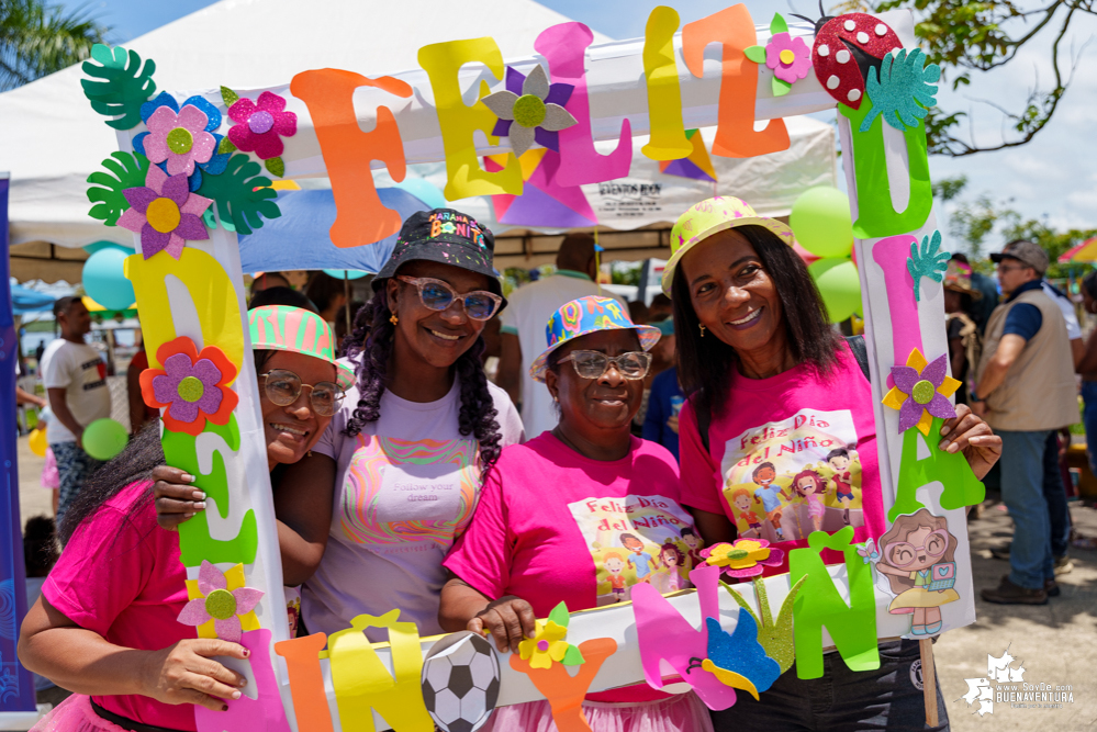 La Administración Distrital de Buenaventura celebró el Día los Niños y Niñas a través del despacho de la Gestora Social, Edith Obando