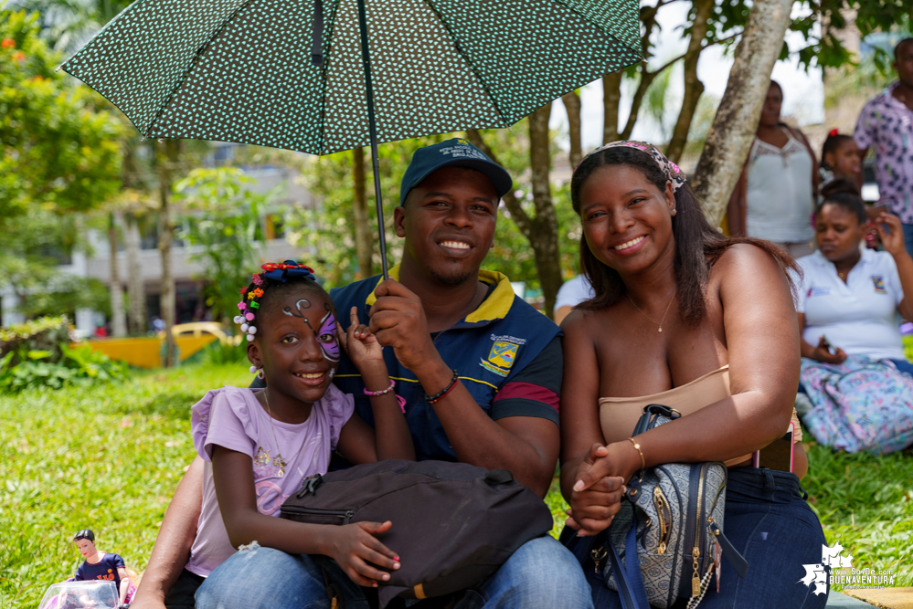 La Administración Distrital de Buenaventura celebró el Día los Niños y Niñas a través del despacho de la Gestora Social, Edith Obando