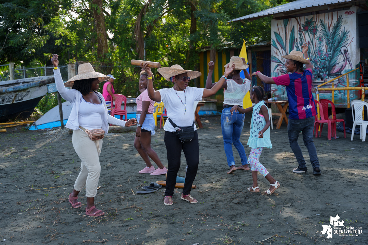 Turistas nacionales y extranjeros disfrutaron de la IX versión del Festival Marimba y Playa