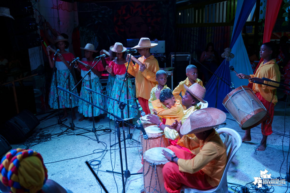 Turistas nacionales y extranjeros disfrutaron de la IX versión del Festival Marimba y Playa