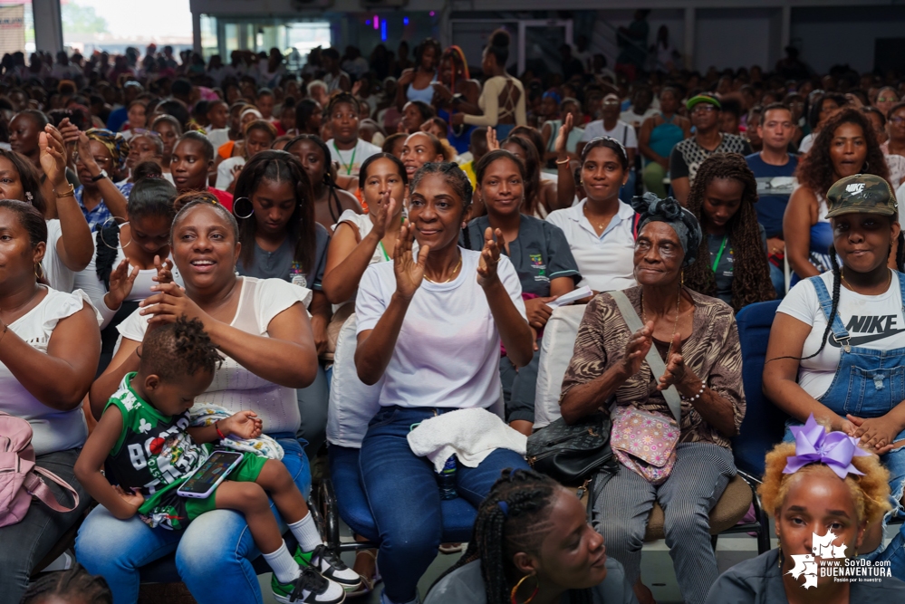 Con multitudinario acto político, Wilmar Valencia Orozco, afirma que es con hechos como se demuestra el amor por Buenaventura