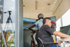 Con simulador de motos se busca que los motociclistas mantengan un comportamiento de espeto a las normas de tránsito en Buenaventura 