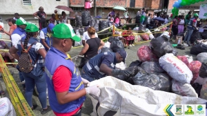 En el biotrueque realizado en el barrio San Buenaventura se recogieron casi ocho toneladas de residuos