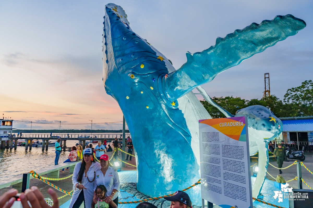 El monumento a las ballenas más grande del mundo está en Buenaventura