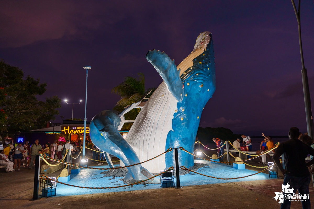 El monumento a las ballenas más grande del mundo está en Buenaventura