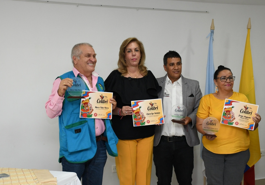 Premio Nacional Colibrí para la gobernadora Clara Luz Roldán por Gestión Turística