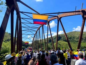 Con la habilitación del puente El Alambrado, conectividad entre Valle y Quindío jalona la reactivación económica y social