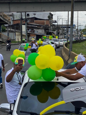 Con multitudinaria caravana la comuna 12, responde al llamado de sumarse al Pacto Social por Buenaventura