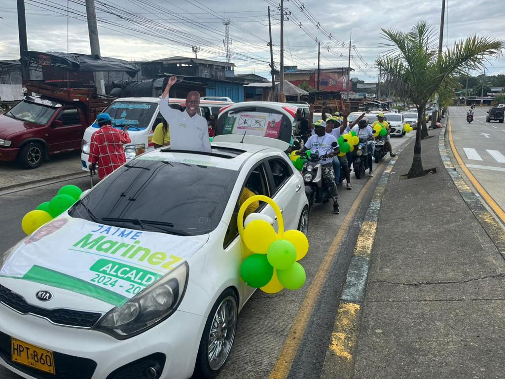 Con multitudinaria caravana la comuna 12, responde al llamado de sumarse al Pacto Social por Buenaventura