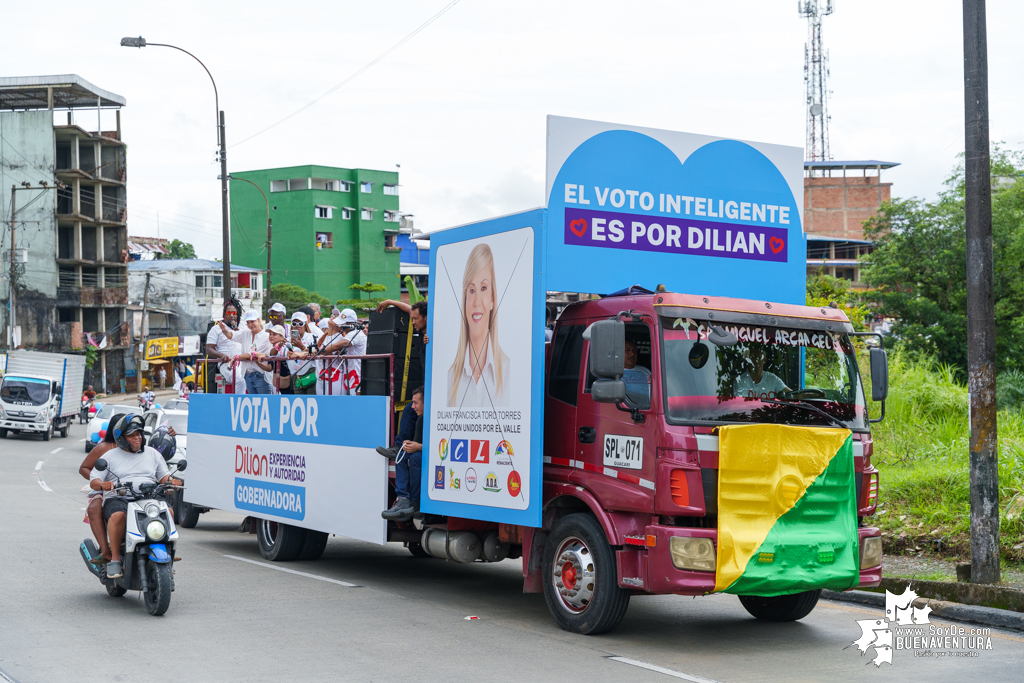 La campaña de Dilian Francisca Toro en Buenaventura realizó caravana del cierre de campaña el domingo 22 de octubre de 2023