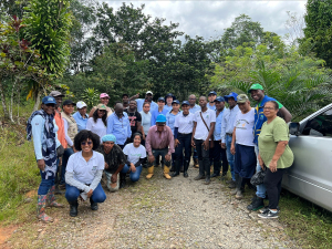 400 árboles fueron sembrados en la vereda La Esperanza en Buenaventura