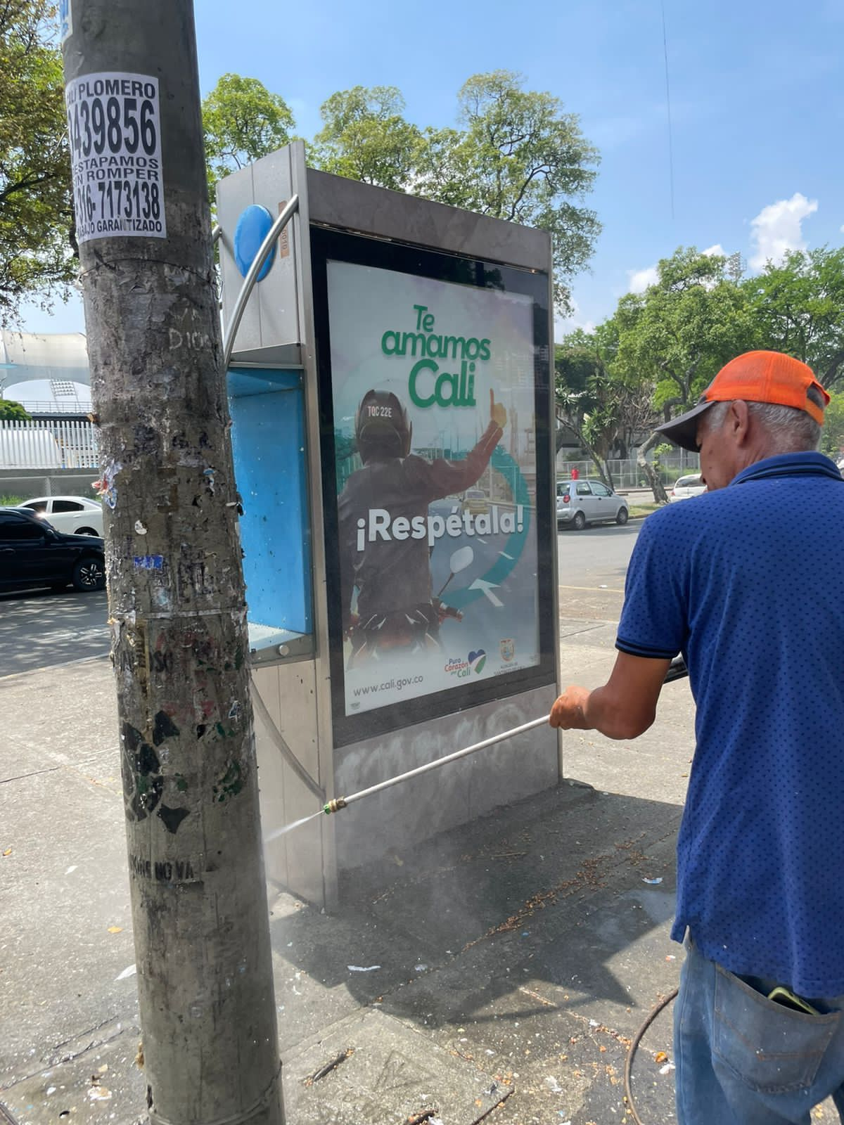 Movimiento Ciudadano realiza ‘Quitatón’ de Publicidad Política Ilegal: recuperando la ciudad de Cali 