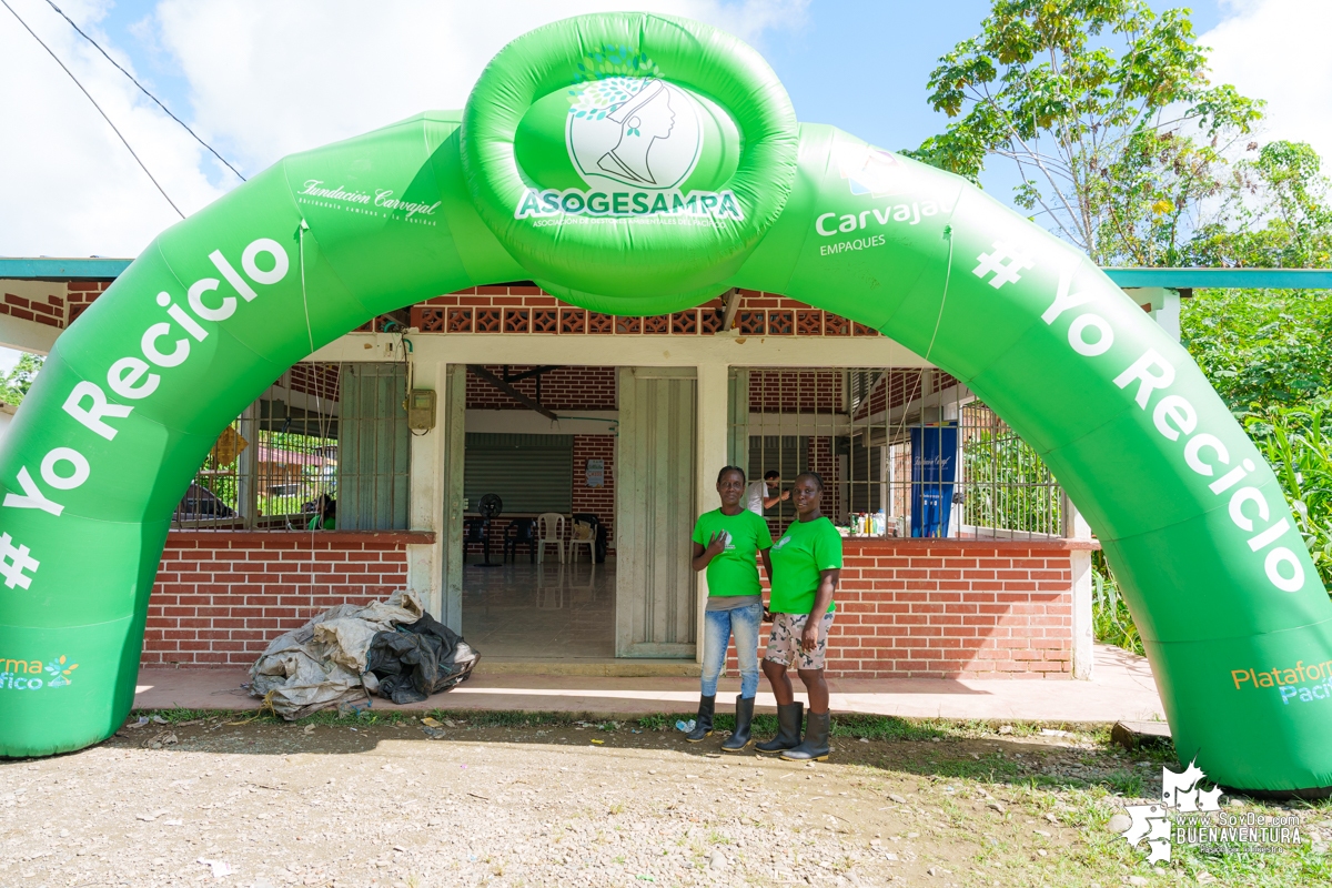 La comunidad de Calle Larga en Zacarías, realizó reciclatón de la mano de Asogesampa