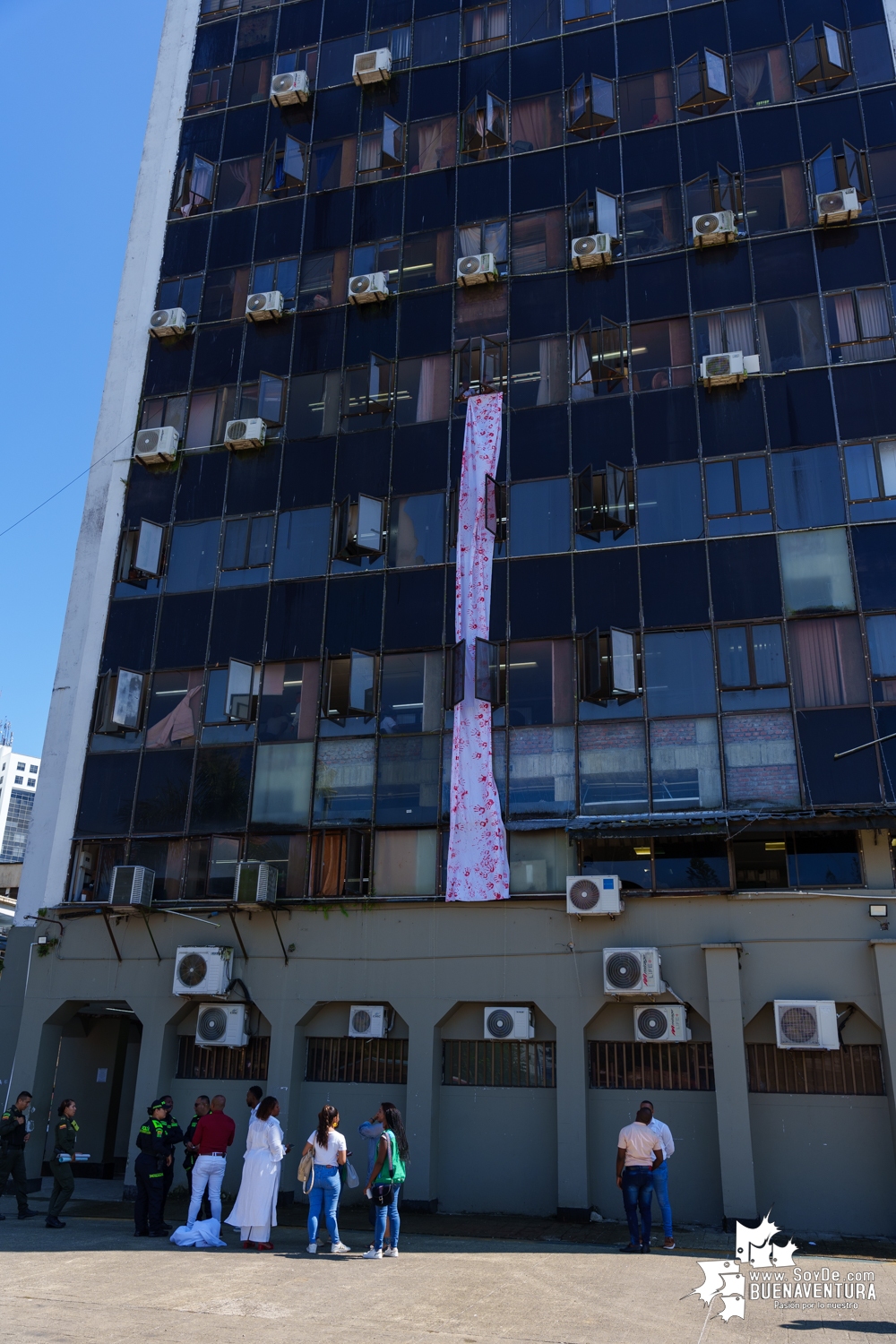 Se conmemoró en Buenaventura el Día Internacional de las Manos Rojas contra el reclutamiento de menores de edad para la guerra