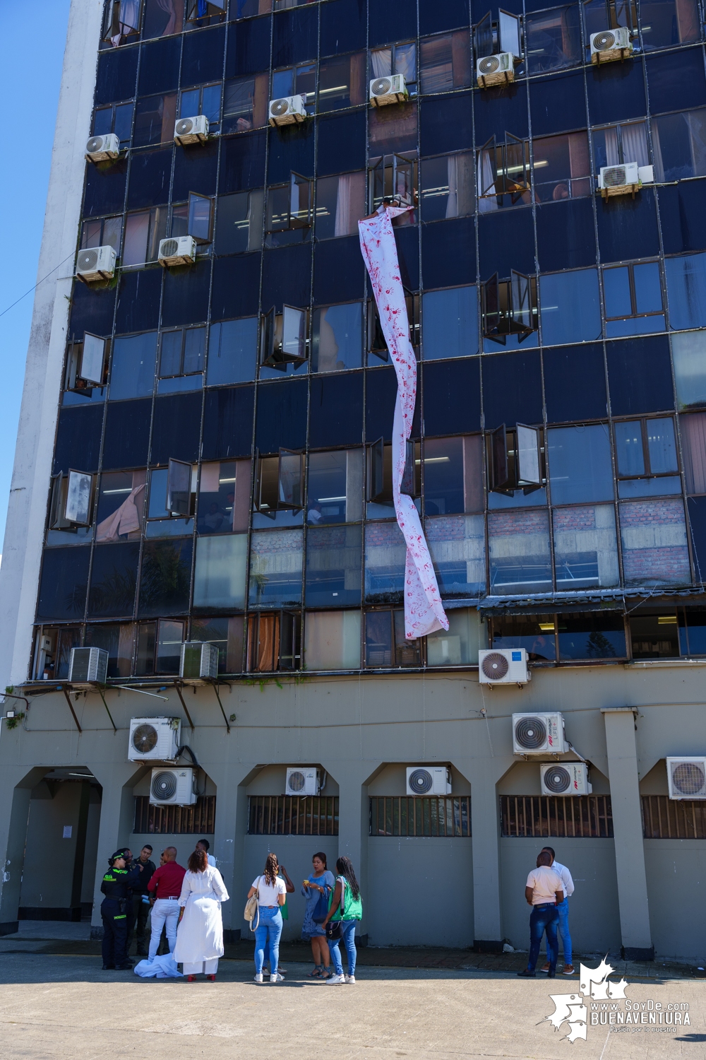 Se conmemoró en Buenaventura el Día Internacional de las Manos Rojas contra el reclutamiento de menores de edad para la guerra