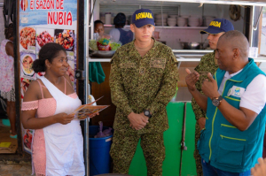 La Alcaldía Distrital socializó la campaña Buenaventura Bonita a comerciantes del centro de la ciudad