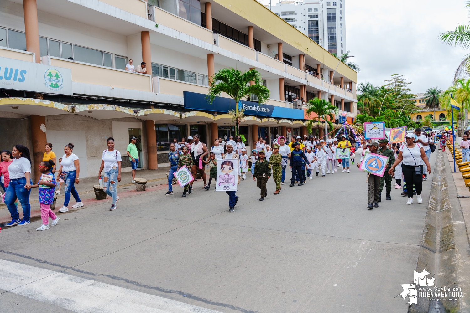 Menores participaron en el Carnavalito de la Alegría realizado por la Alcaldía Distrital de Buenaventura 