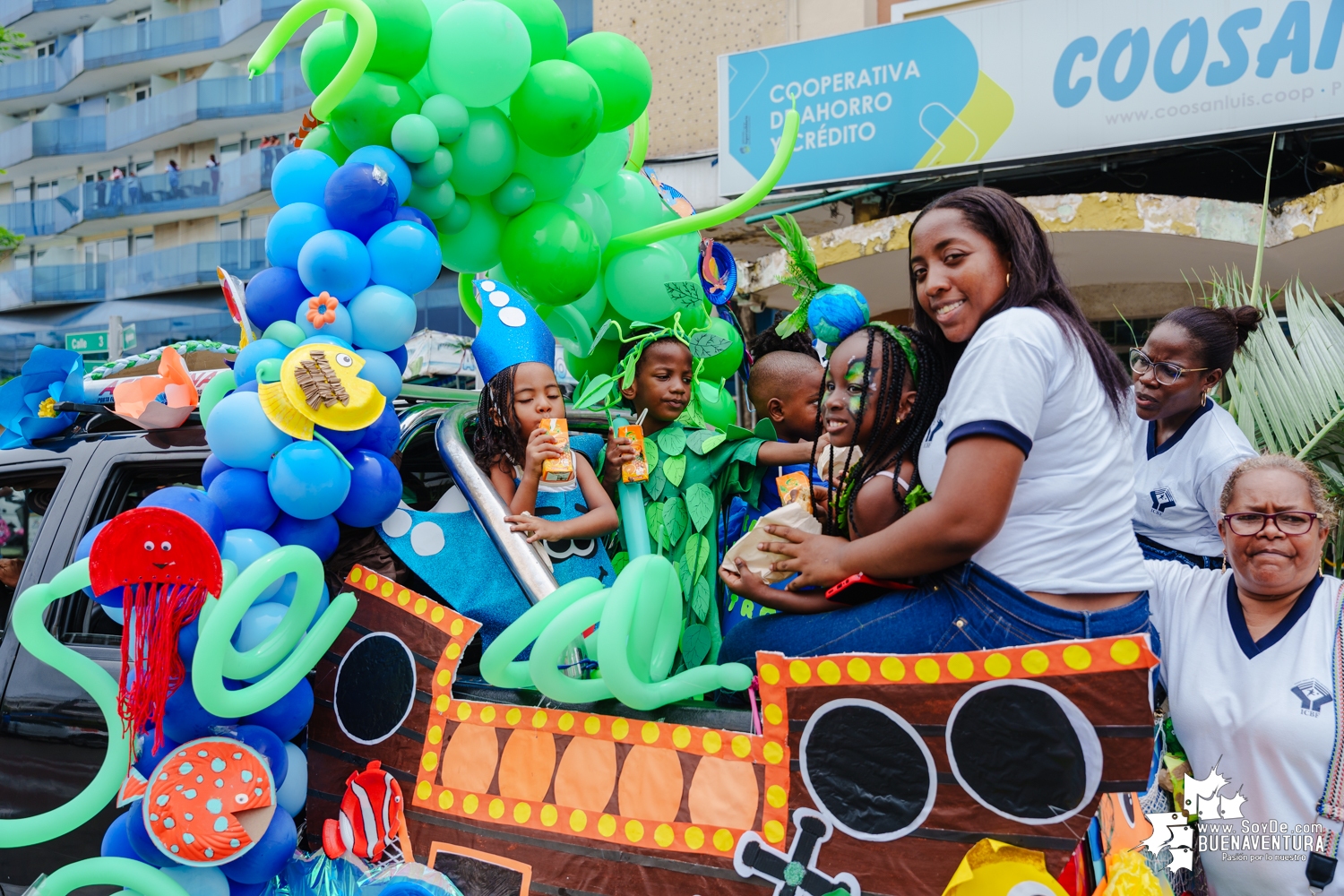 Menores participaron en el Carnavalito de la Alegría realizado por la Alcaldía Distrital de Buenaventura 