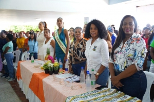 La elección de la Reina Maestra Buenaventura contó con buena asistencia de los docentes