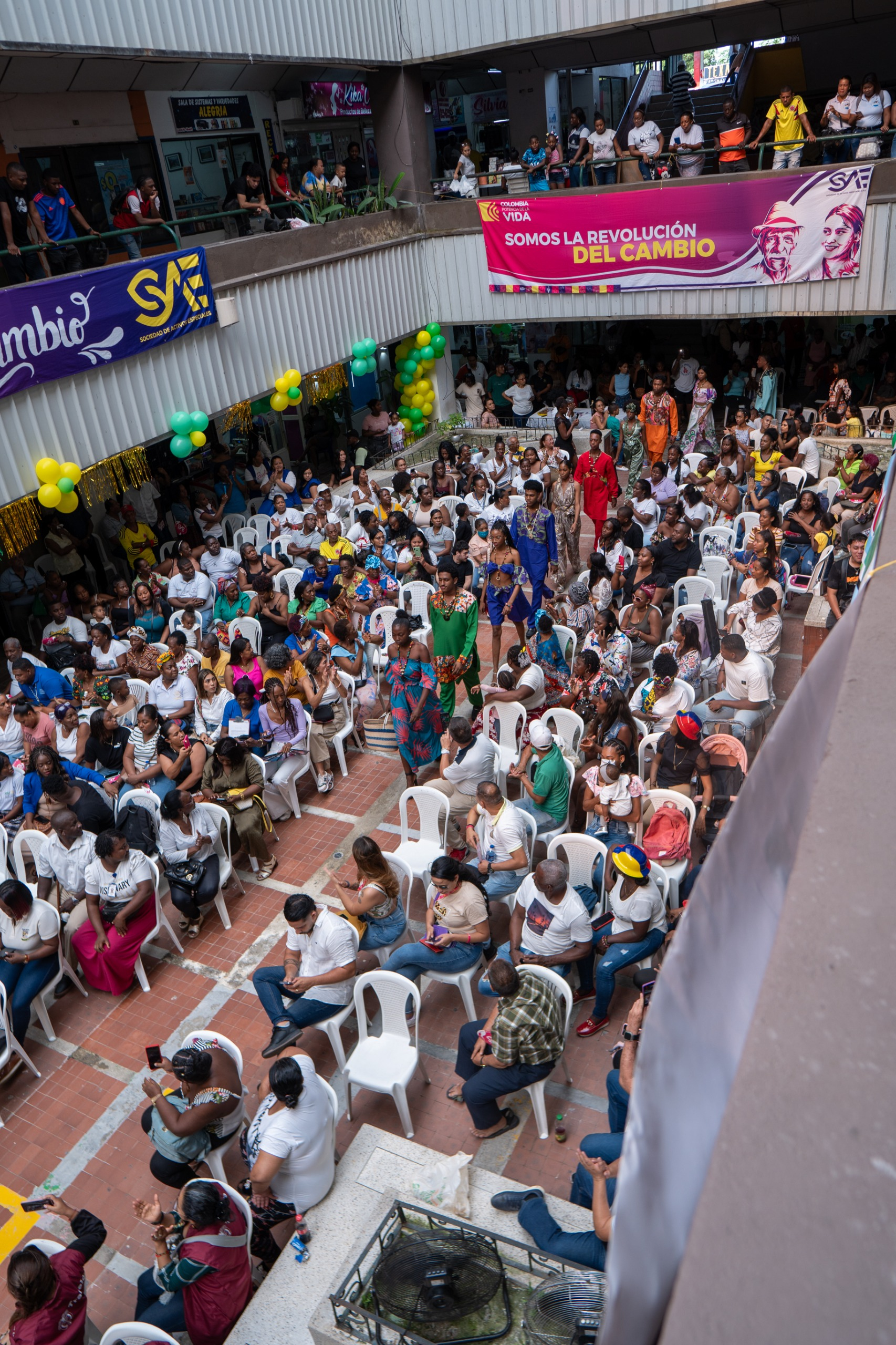 En el Centro Comercial Bellavista 134 locales fueron entregados a Emprendimientos Populares del Pacífico