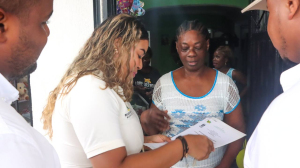 La Alcaldía Distrital entregó 40 títulos de propiedad en el barrio Caldas en Buenaventura 