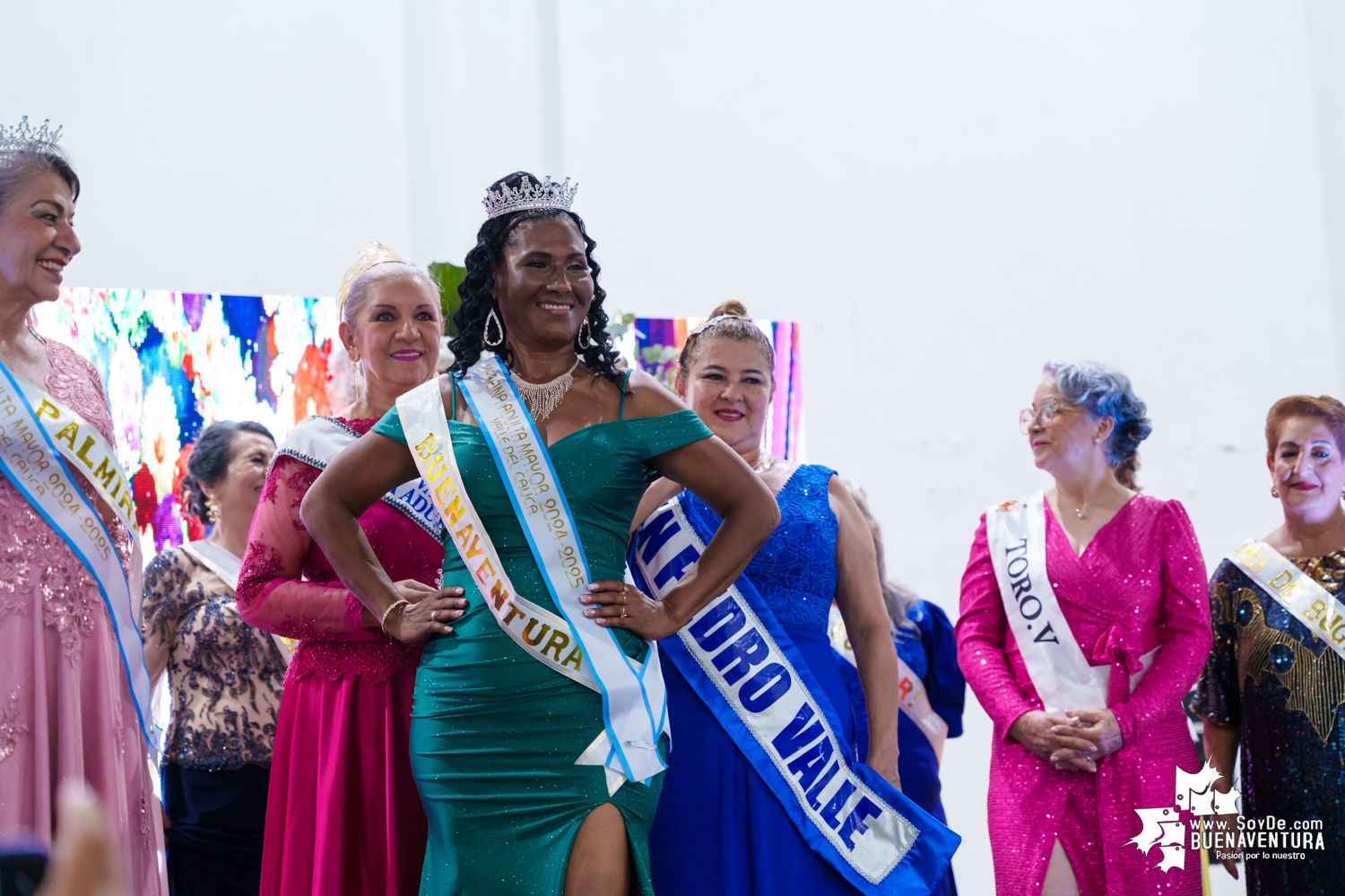 La representante de San Pedro en la Reina Departamental del Adulto Mayor