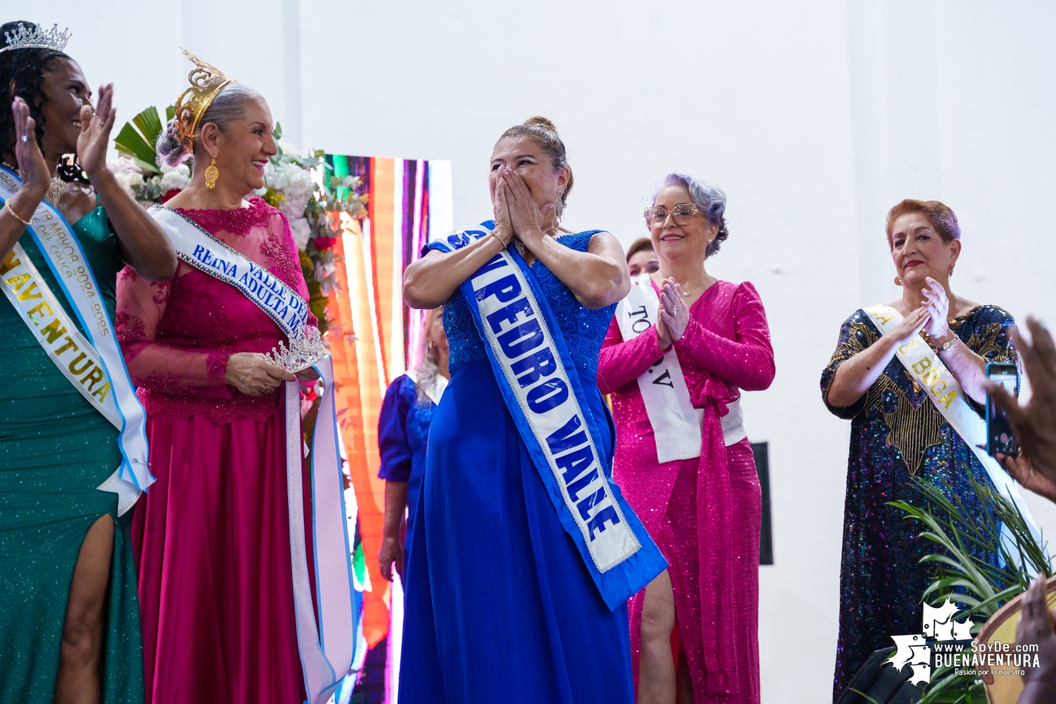 La representante de San Pedro en la Reina Departamental del Adulto Mayor