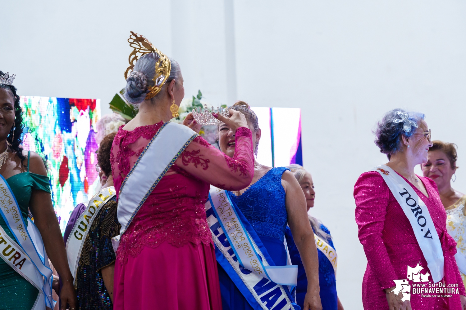 La representante de San Pedro en la Reina Departamental del Adulto Mayor