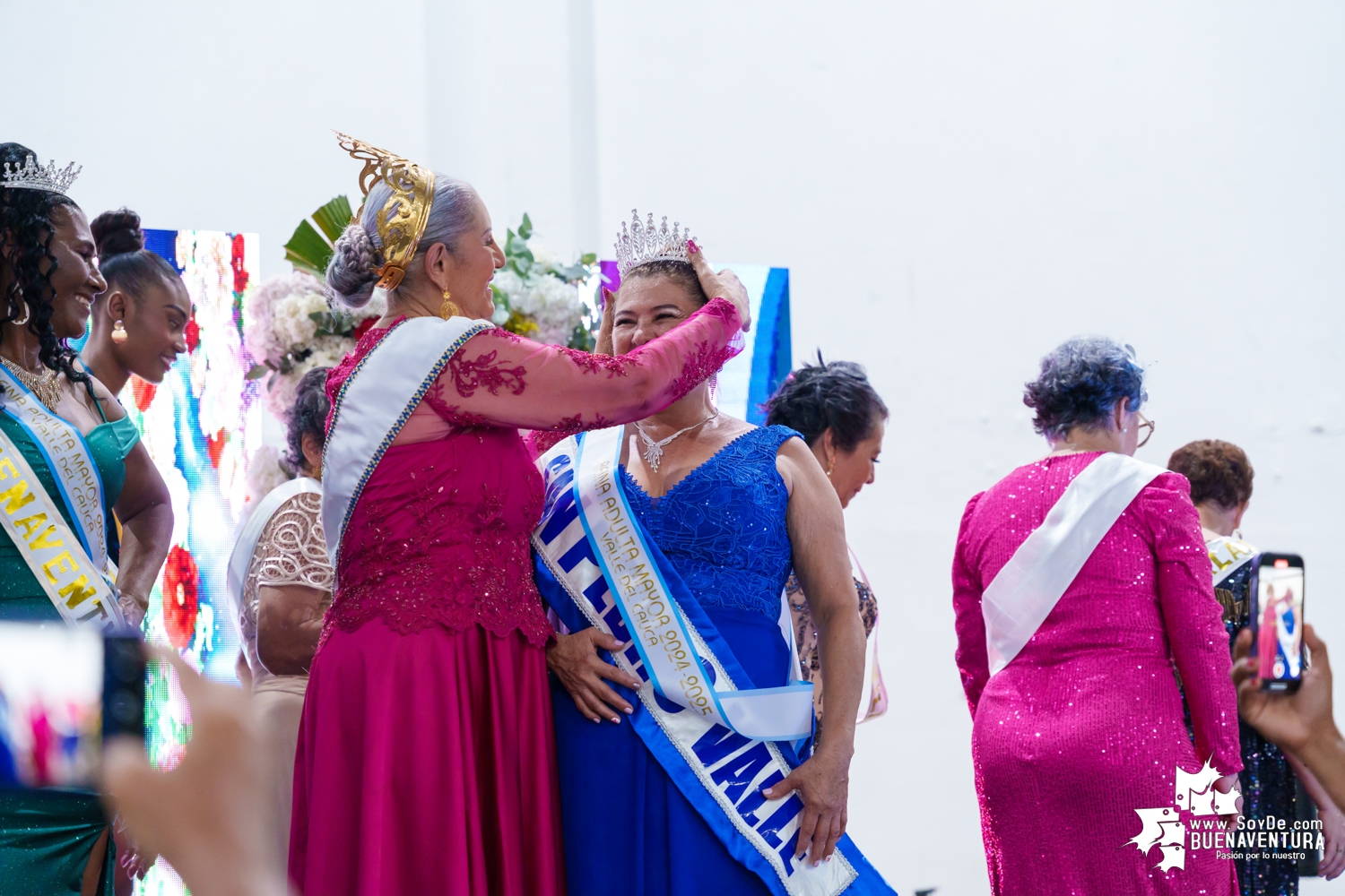 La representante de San Pedro en la Reina Departamental del Adulto Mayor