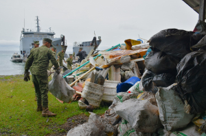 La Armada de Colombia evacuó 18 toneladas de residuos de la Isla Gorgona