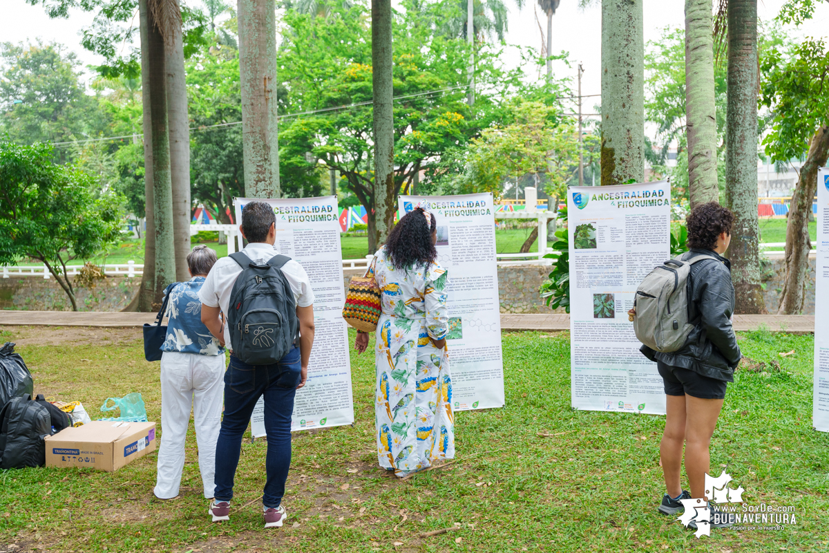 Éxito total en las presentaciones de la Universidad del Pacífico Omar Barona Murillo en la COP16, Zona Verde del Distrito Pacífico, Sector Educación