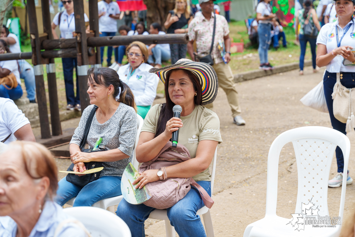 Éxito total en las presentaciones de la Universidad del Pacífico Omar Barona Murillo en la COP16, Zona Verde del Distrito Pacífico, Sector Educación