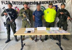 La Armada de Colombia destruyó estructuras criminales que delinquen en el Pacífico sur colombiano