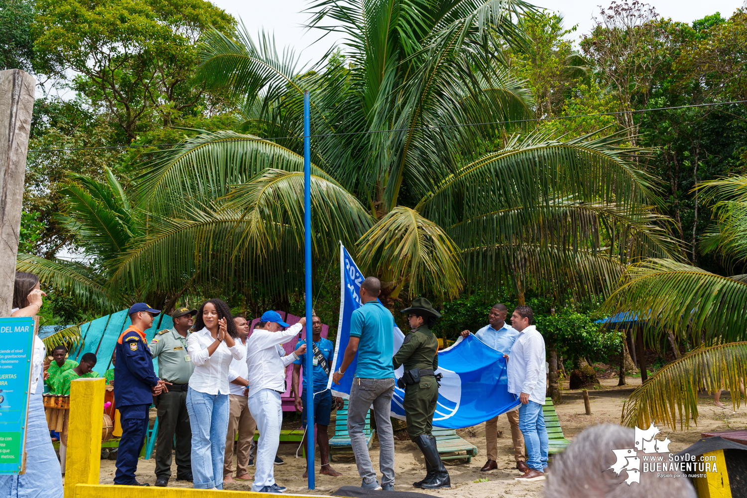 Se realizó por tercera ocasión la izada de la Bandera Azul en Playa Dorada, en el Hotel Magüipi