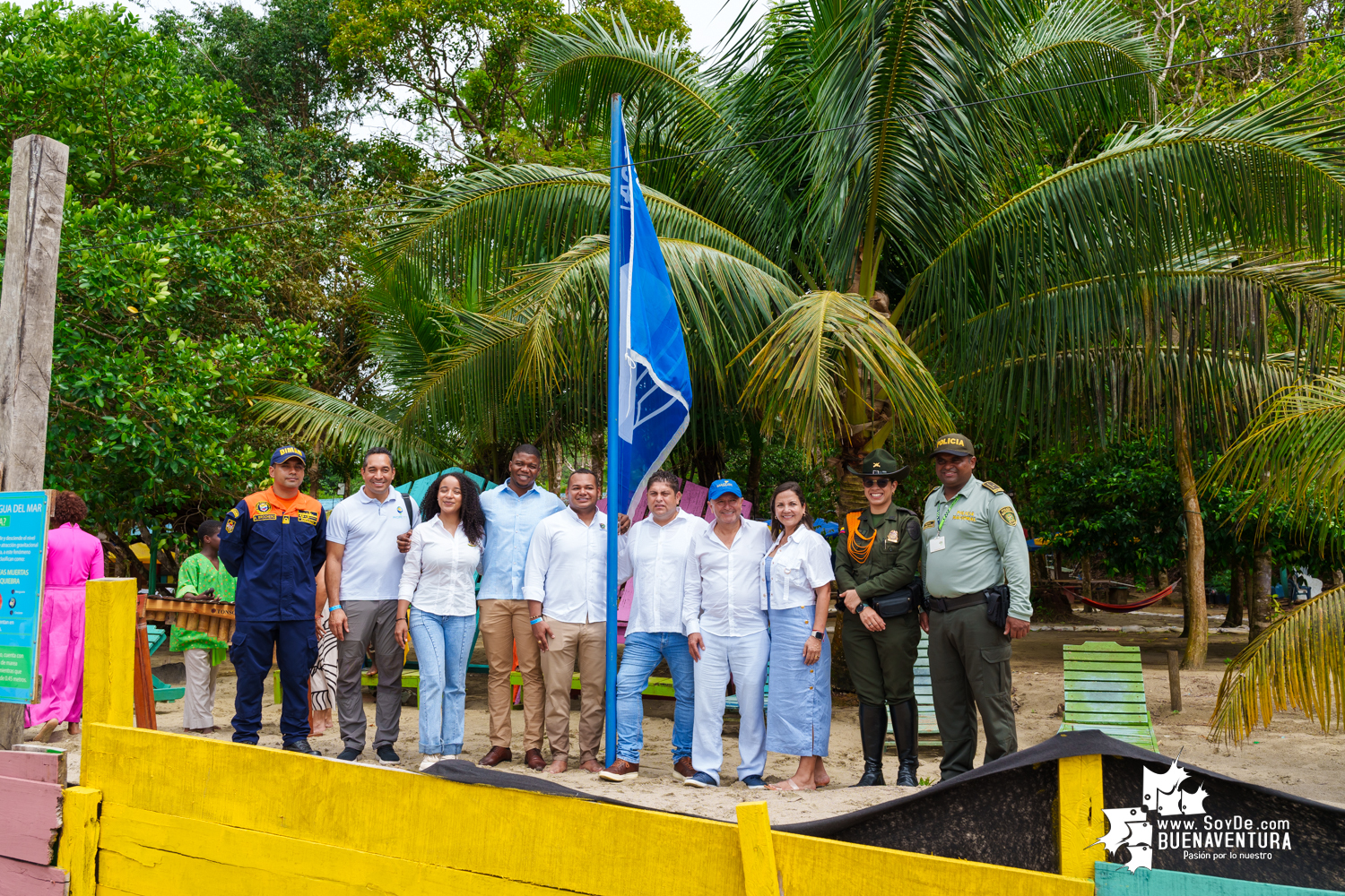 Se realizó por tercera ocasión la izada de la Bandera Azul en Playa Dorada, en el Hotel Magüipi