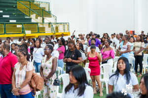 Transformación digital en Buenaventura con la entrega computadores para estudiantes e instituciones educativas por el MinTIC 