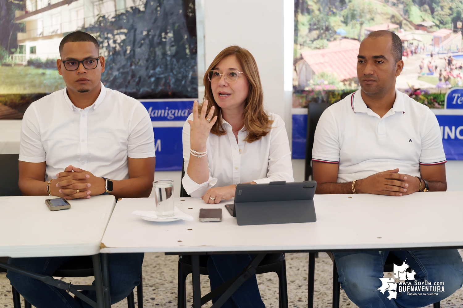 La senadora Norma Hurtado Sánchez visitó Buenaventura y abordó temas críticos de salud y educación