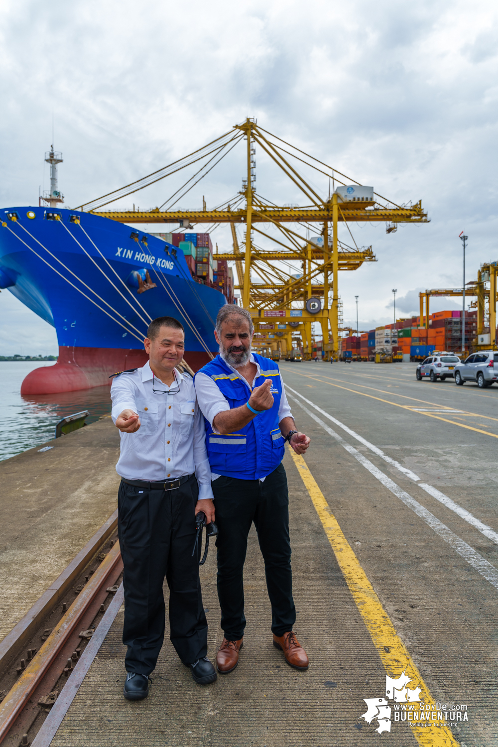 A la Sociedad Portuaria Regional de Buenaventura arribó el primer servicio directo entre Asia y Colombia por la naviera Cosco Shipping