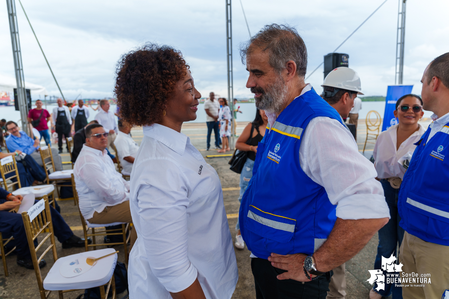 A la Sociedad Portuaria Regional de Buenaventura arribó el primer servicio directo entre Asia y Colombia por la naviera Cosco Shipping