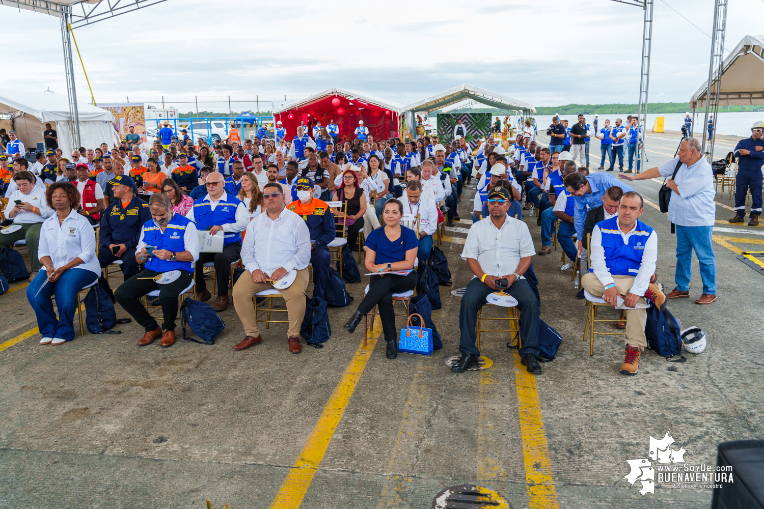 A la Sociedad Portuaria Regional de Buenaventura arribó el primer servicio directo entre Asia y Colombia por la naviera Cosco Shipping